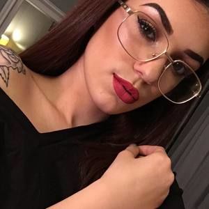 Meet your Posher, Madison